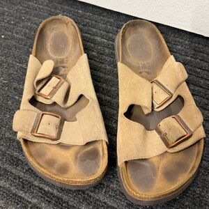 Birkenstock Betula Tan Arizona Sandal, women’s 10, men’s 8